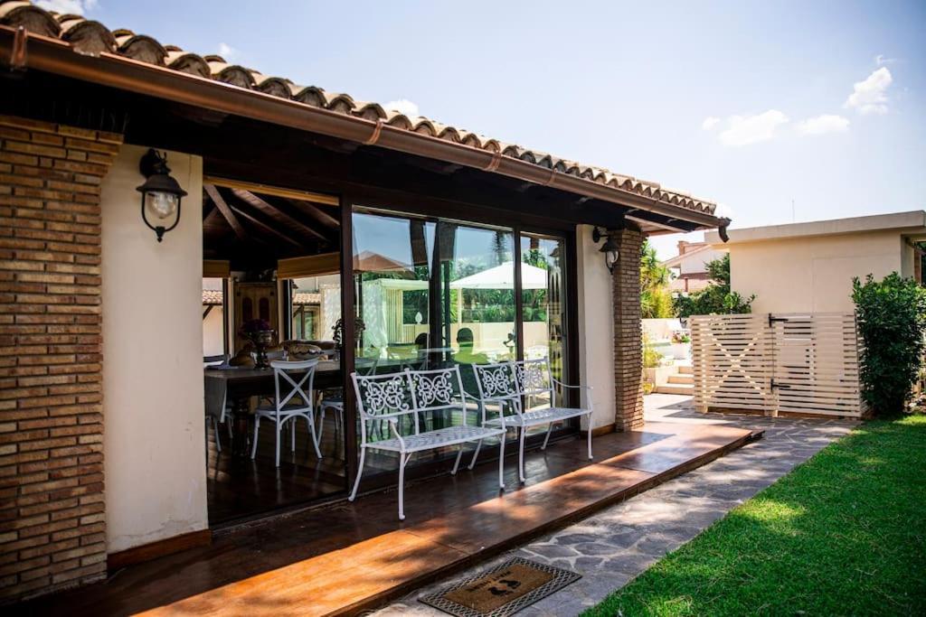 Villa Laoconte Piscina, Jacuzzi E Biliardo Canicattì Exterior foto